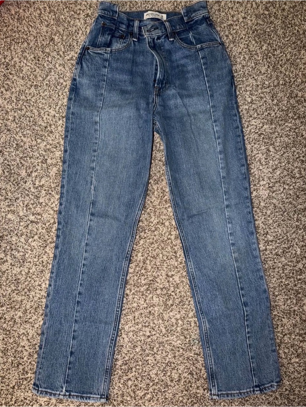 Abercrombie & Fitch highrise 90s straight jeans